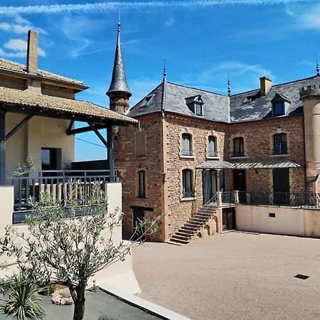 Le Petit Chateau De Sathonat - Horizon Paradis Saint-Amour-Bellevue Dış mekan fotoğraf